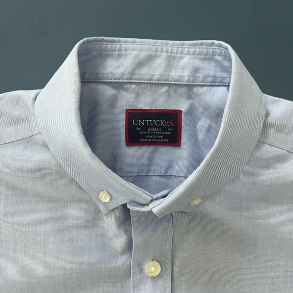 UNTUCKit Slim Fit Long Sleeve Button Down Shirt Size Small - Picture 2 of 4